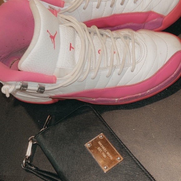 ***STILL AVAILABLE***- Air Jordan Retro 12 Vivid Pink Valentines Day Drop - Picture 10 of 14